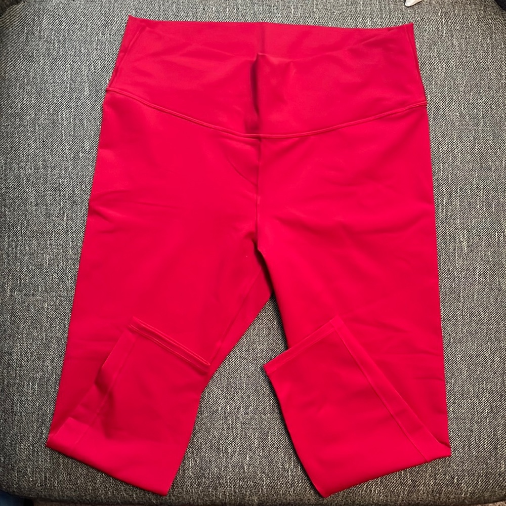 NWT Fabletics High Wasted Powerhold 7/8 Red Leggings size 2X/18-20
